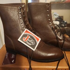 Ladies boots